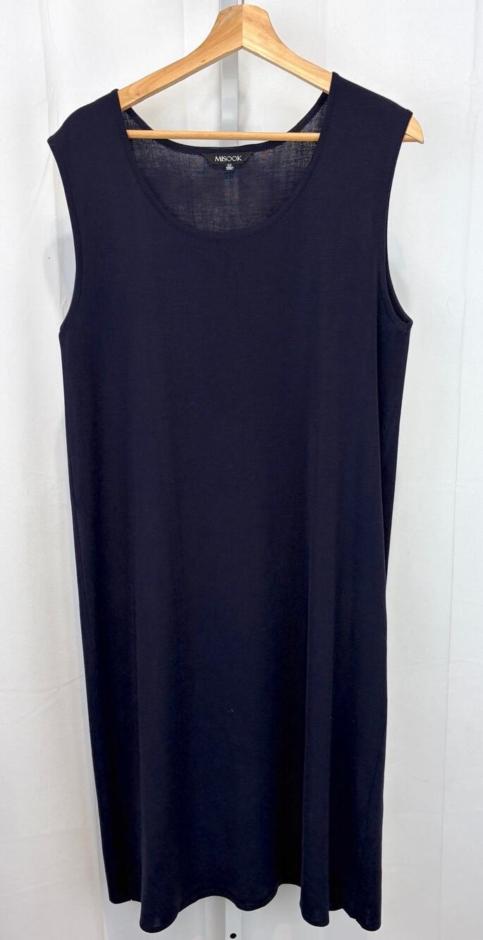 MISOOK Sleeveless Midi Shift Dress Sleek Knit Navy Blue Size 0X Plus